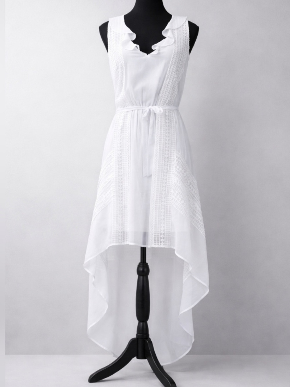 New bebe White High-Low Ruffled V-Neck Dress